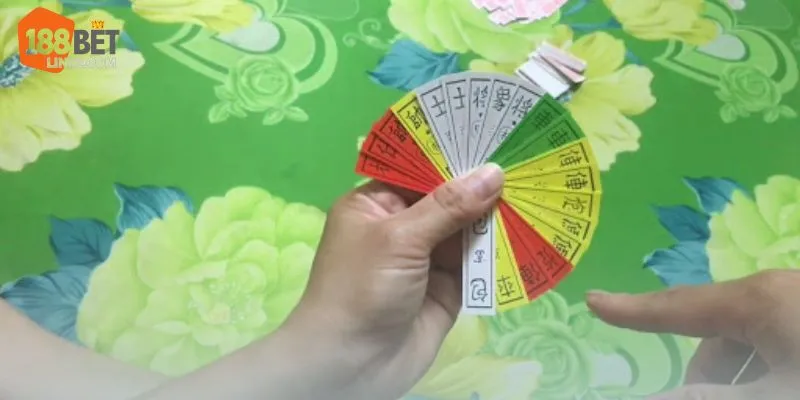 Tổng quan về trò chơi đánh bài tứ sắc là như thế nào.